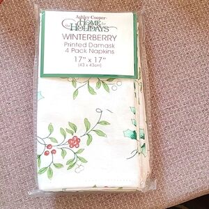 COPY - Pfaltzgraf Winterberry Damask Napkins